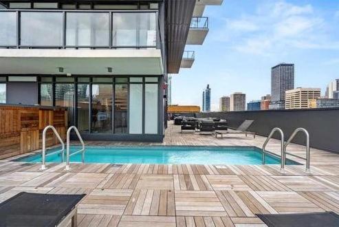 Downtown Tower View Apartment *