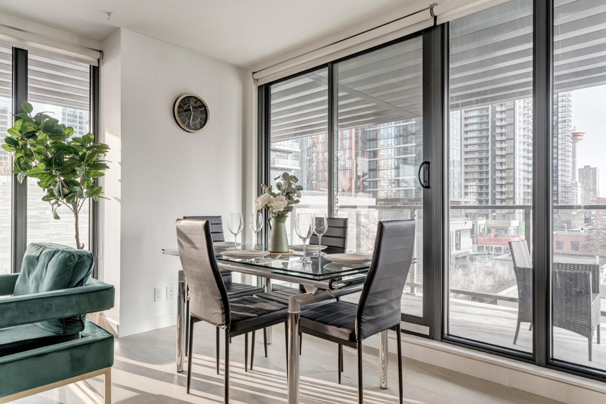 Downtown Tower View Apartment
